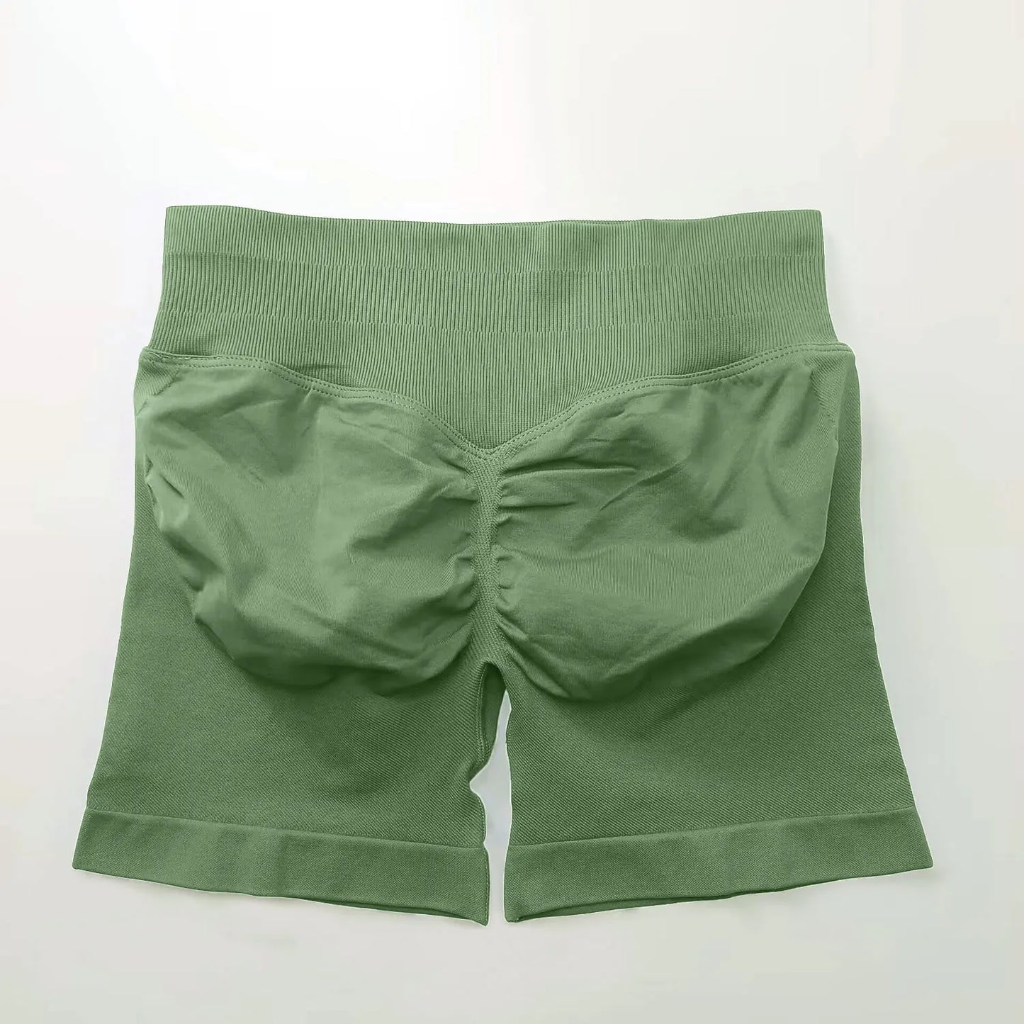 EmpowerFit Seamless Scrunch Shorts™